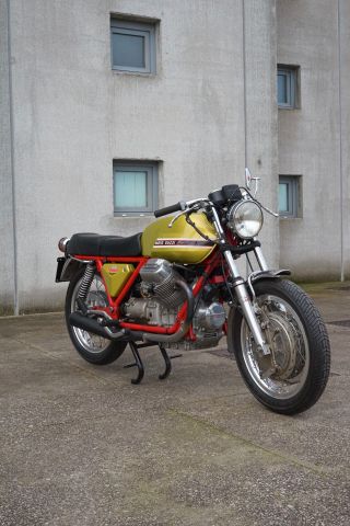 Moto Guzzi 750 Telaio Rosso