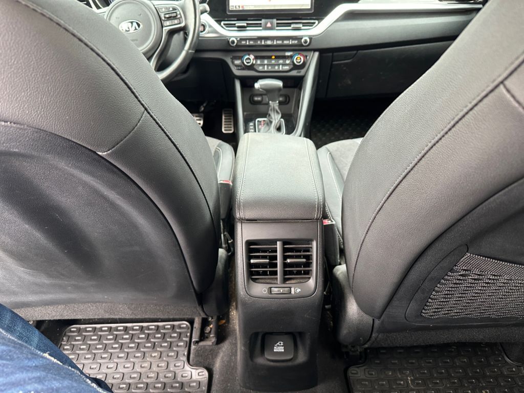 Fahrzeugabbildung Kia Niro 1.6 GDI PHEV 2WD OPF Aut. Spirit