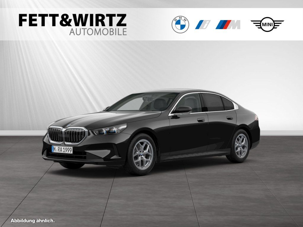 BMW 520d Standheizung|Harman/Kardon|ParkingAss.+