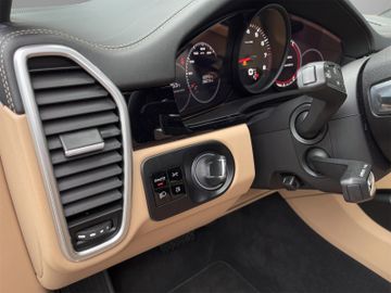 Porsche Cayenne 1. Hand, Leder, Panorama *mtl. 485€*