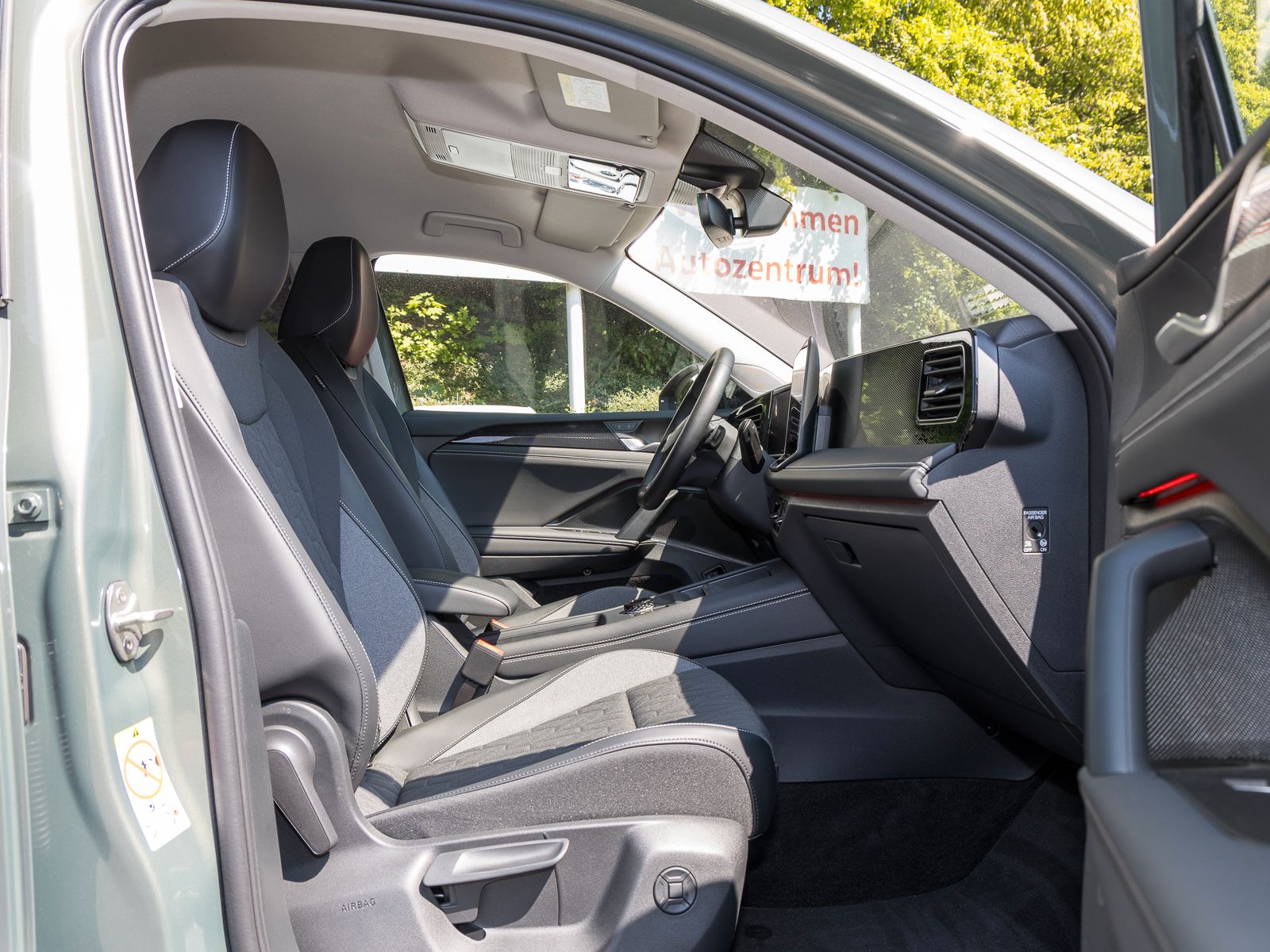 Volkswagen Tiguan 1.5 TSI eHybrid DSG ENERGY NAVI AHK AREAV foto 3