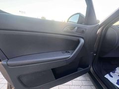 Fahrzeugabbildung Skoda Yeti Active Plus Edition DSG Automatik SCHECKHEF