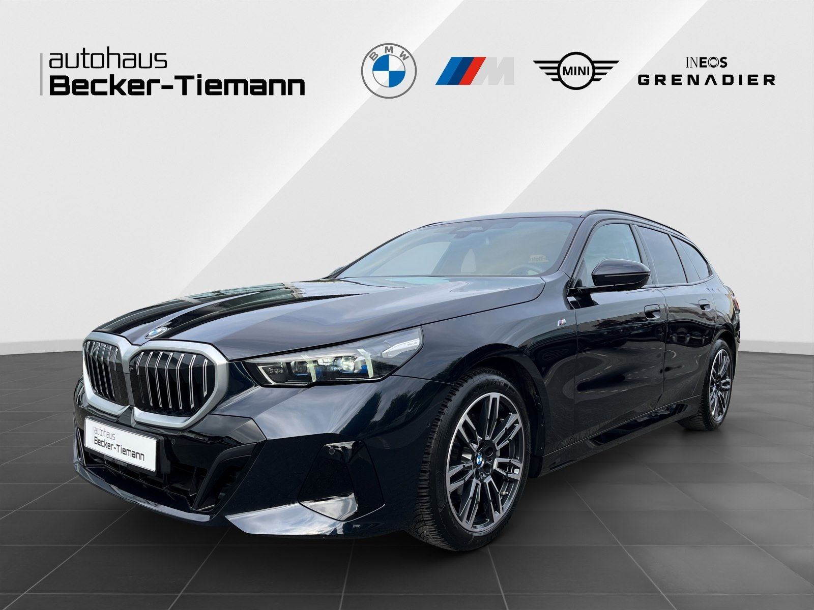 BMW 540d xDrive Touring M Sport NP: 93.000,- Pano AH