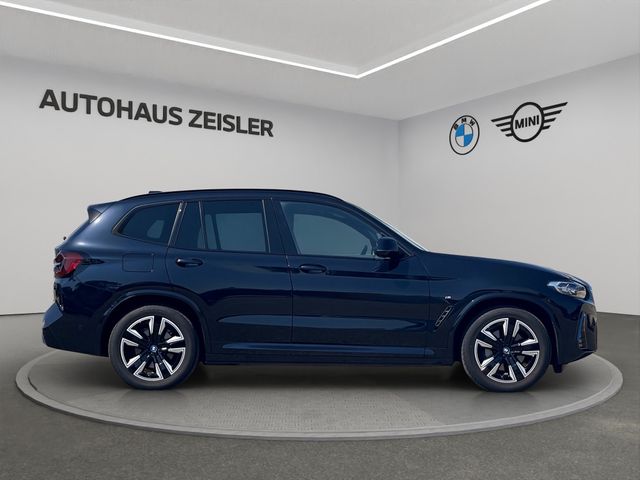 Foto Nummer 3: BMW iX3