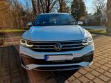Volkswagen Tiguan 2.0 TDI SCR 147kW DSG 4MOTION R-Line ...