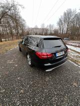 Mercedes-Benz C 180 T Autom. W205 S205 - Mercedes-Benz C 180 Gebrauchtwagen in München