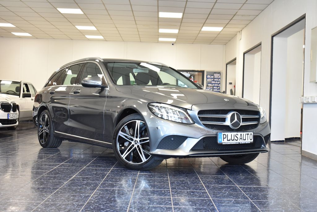 Image of Mercedes-Benz C 300