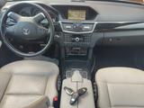 Mercedes-Benz E 350 CDI 4MATIC T BlueEFFIC.-Standheiz.-Abst. T - Mercedes-Benz E 350 aus 2010: 4matic