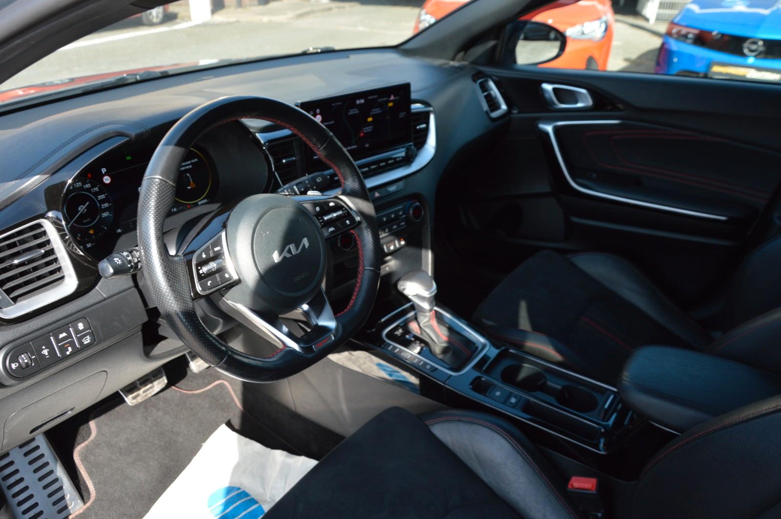 Kia pro_cee'd / ProCeed pro cee'd 1.6 TGDI."KAMERA"S