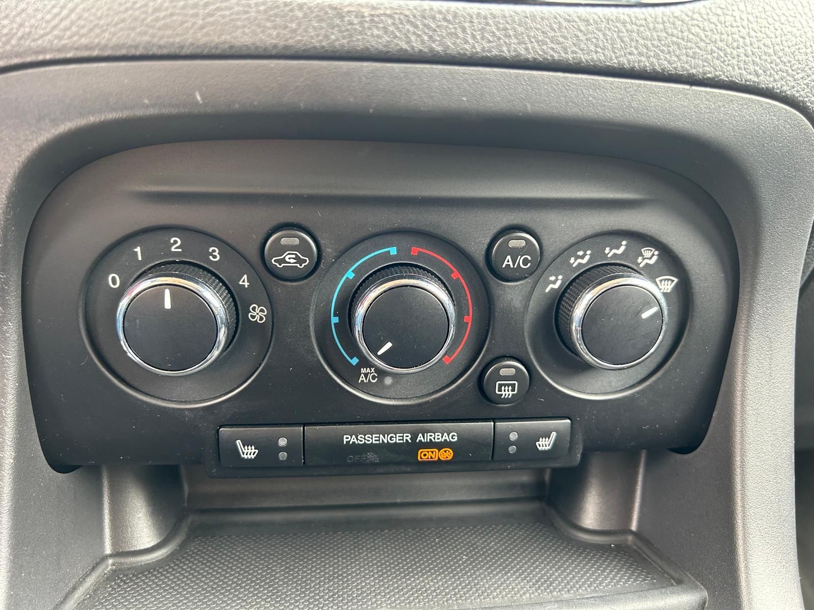 Fahrzeugabbildung Ford KA+ Cool & Sound°PDC°Shz°Alu°8-fach°