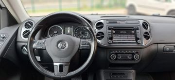 Volkswagen Tiguan - 10
