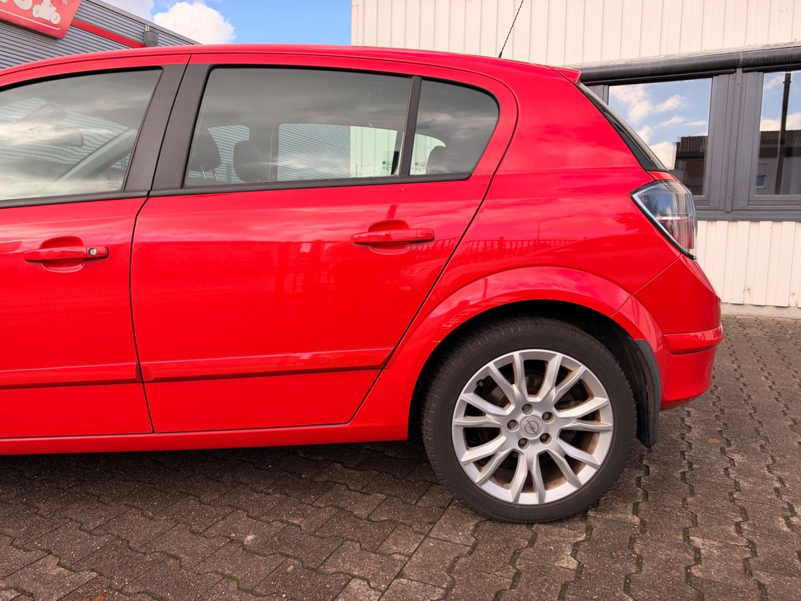 Opel Astra H Lim. Sport "NAVI-XENON-AUTOMATIK – Bild 6