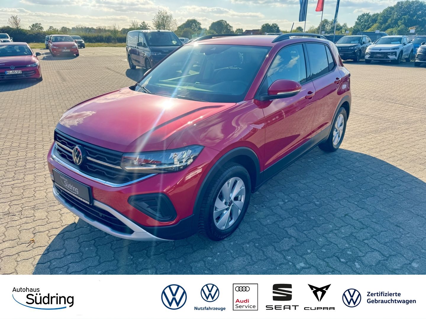 Volkswagen T-Cross 1,0 TSI Life DSG AHK Navi LED ACC Rückfk foto 1