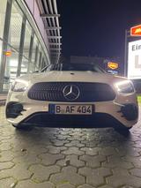 Mercedes-Benz E 220 d Autom. - - Behindertengerechte Mercedes-Benz E 220