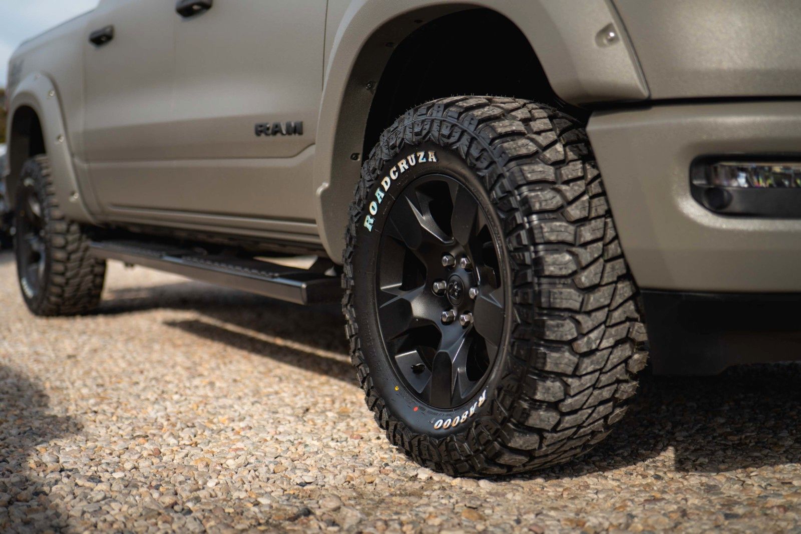 Fahrzeugabbildung Dodge RAM 5.7 V8 HEMI 4x4 OFFROAD RAPTOR Style 19% VAT