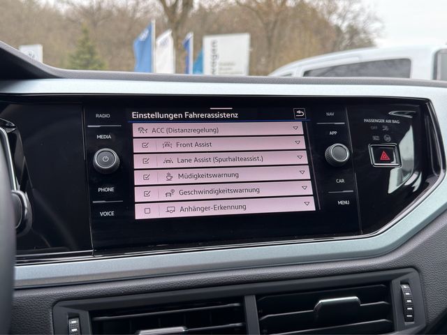 Polo 1.0 TSI Goal DSG NAVI AHK ACC FACEL. LED