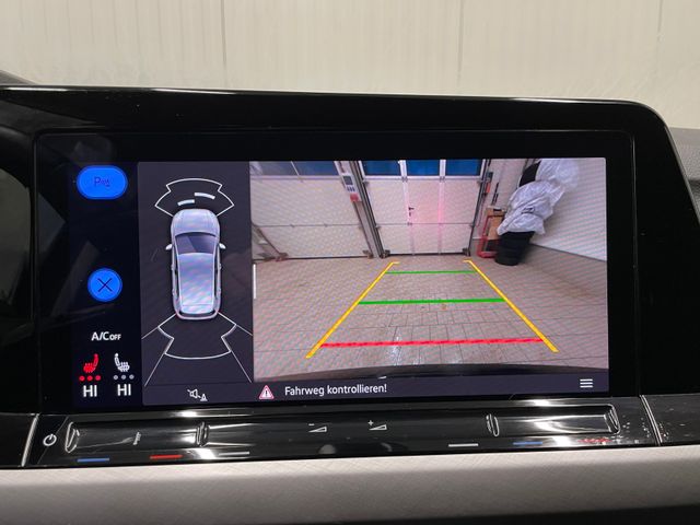 Golf VIII Life 2.0 TDI DSG NAVI MATRIX-LED RFK