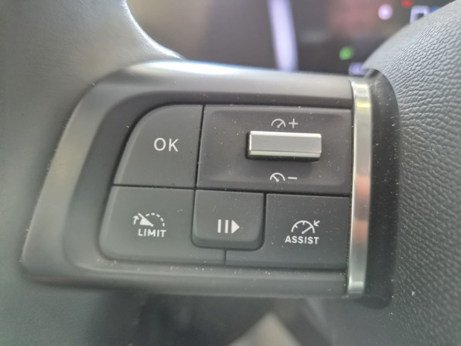 Fahrzeugabbildung Citroën C4 Lim. Plus / LED / NAVI / KAMERA / Sitzhz.