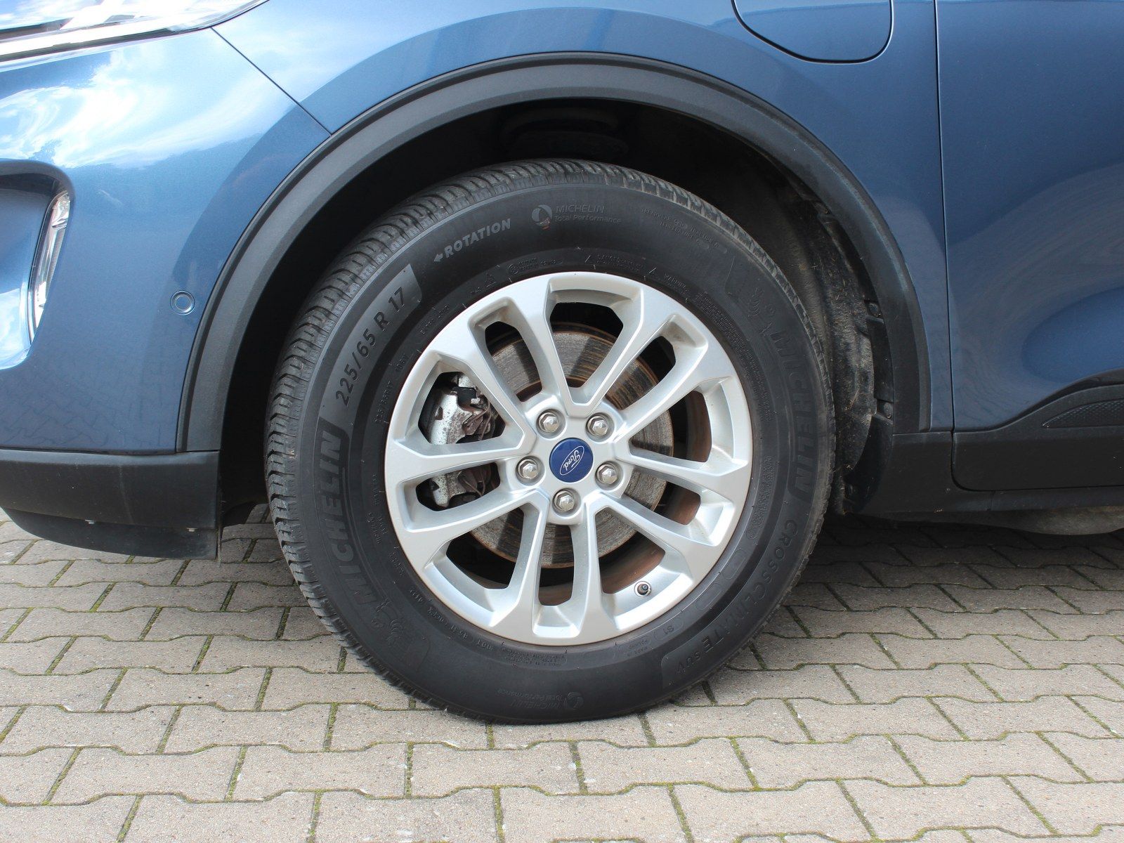 Fahrzeugabbildung Ford Kuga Plug-In Hybrid Titanium 2,5 Duratec