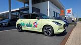 Suzuki Swift 1.2 HYBRID CVT Comfort+ Fußballedition 26 - Suzuki Swift: Grün