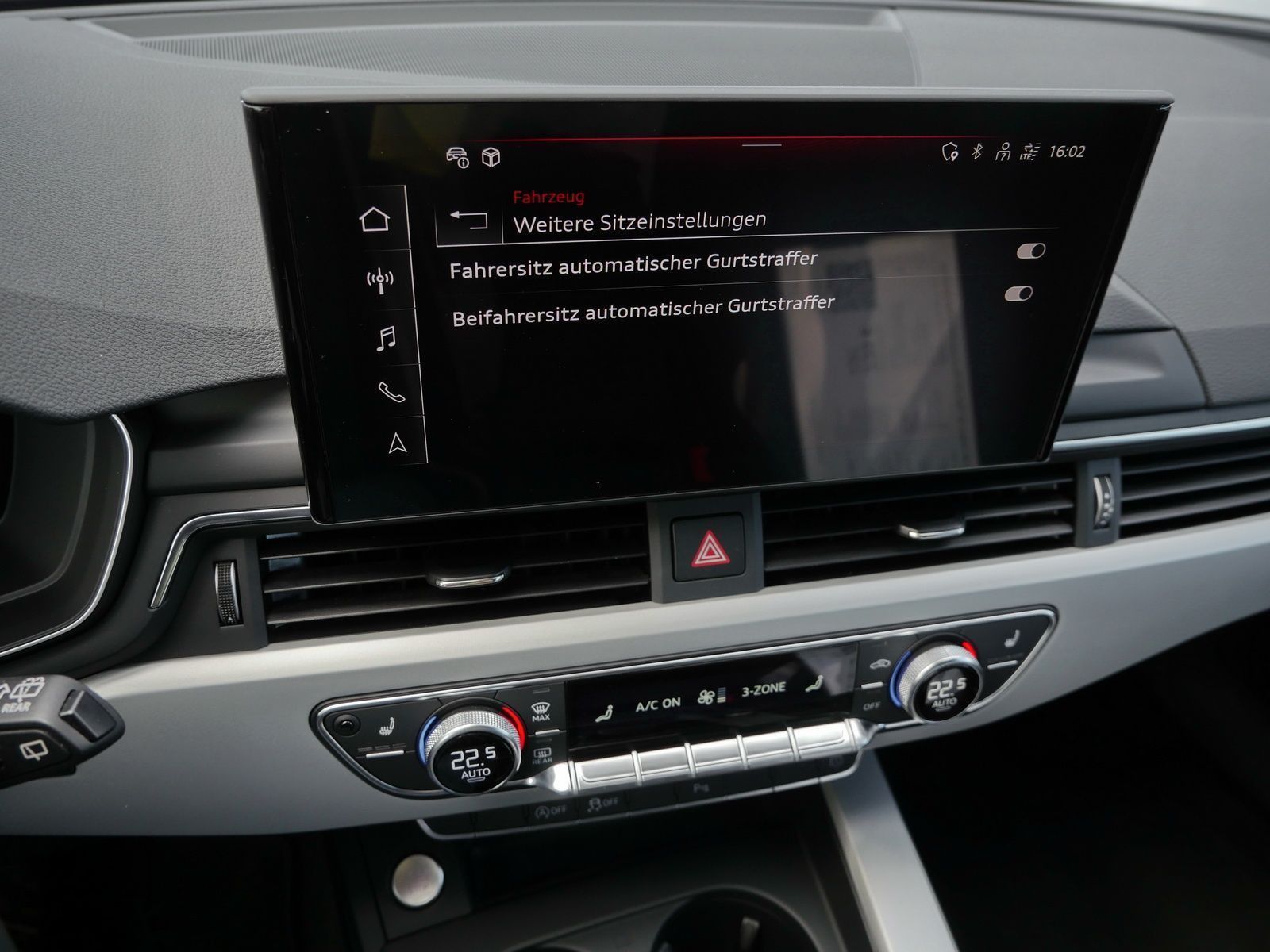 Audi A4 - Bild 19