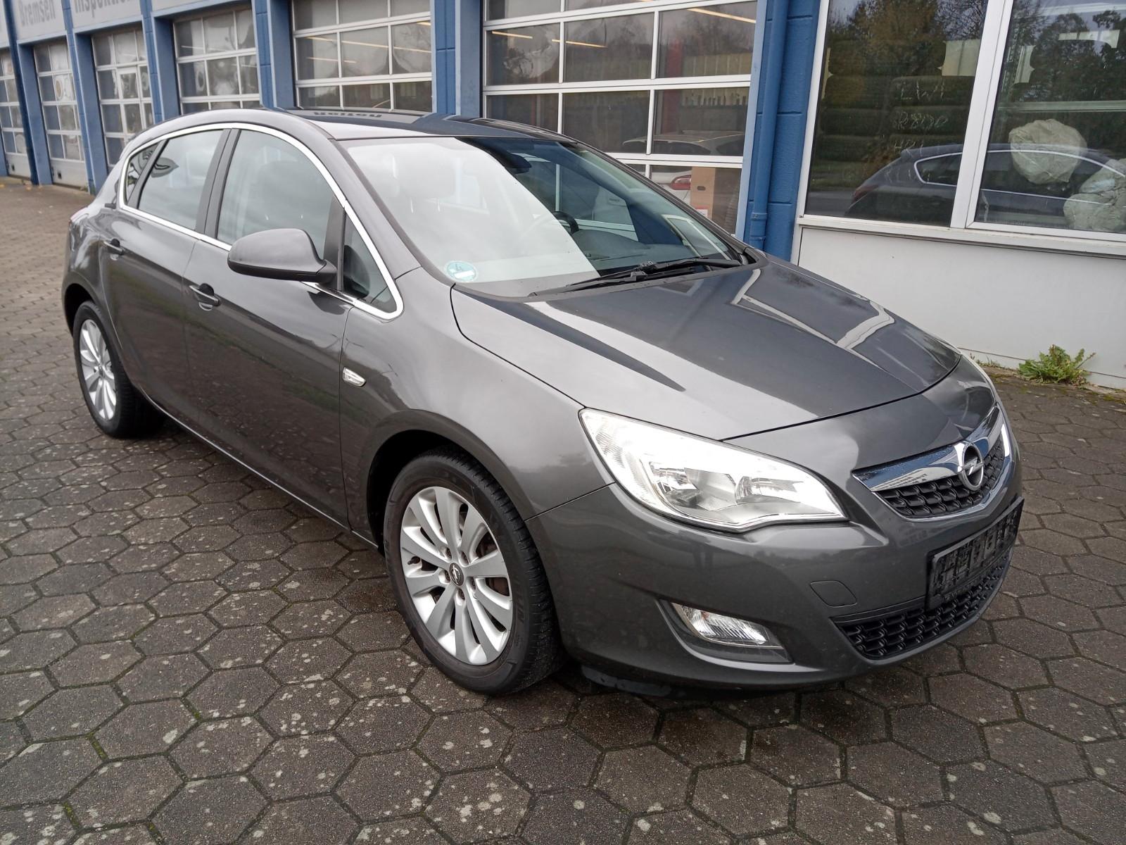 Opel Astra J Lim. 5-trg. Cosmo/HU neu