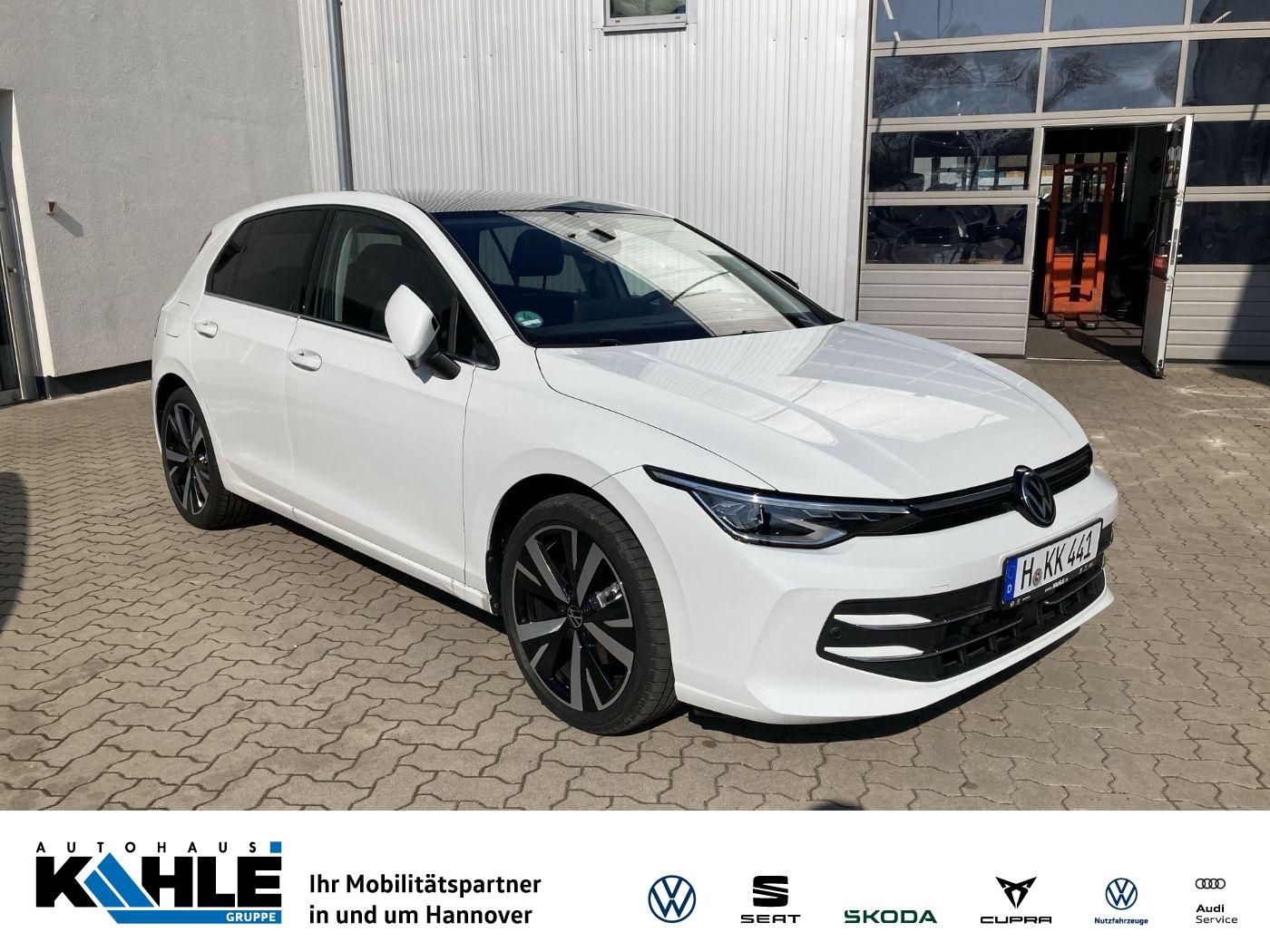 Volkswagen Golf 1.5 TSI DSG Style Navi Panorama SHZ Pano