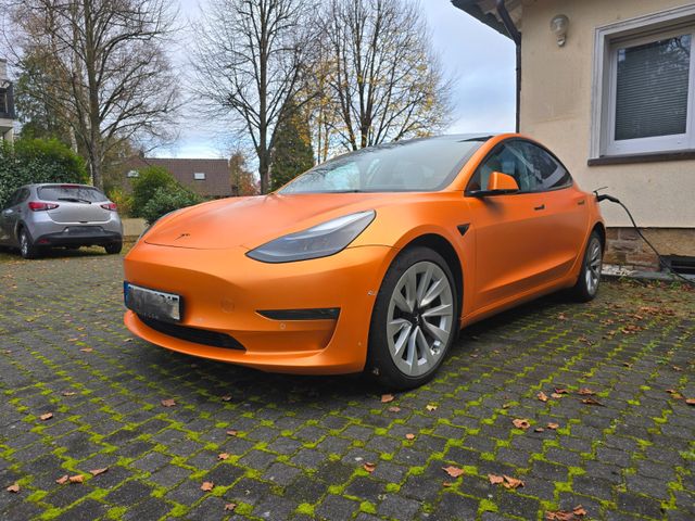 Tesla Model 3 LongRange, Allrad, Dualmotor, foliert