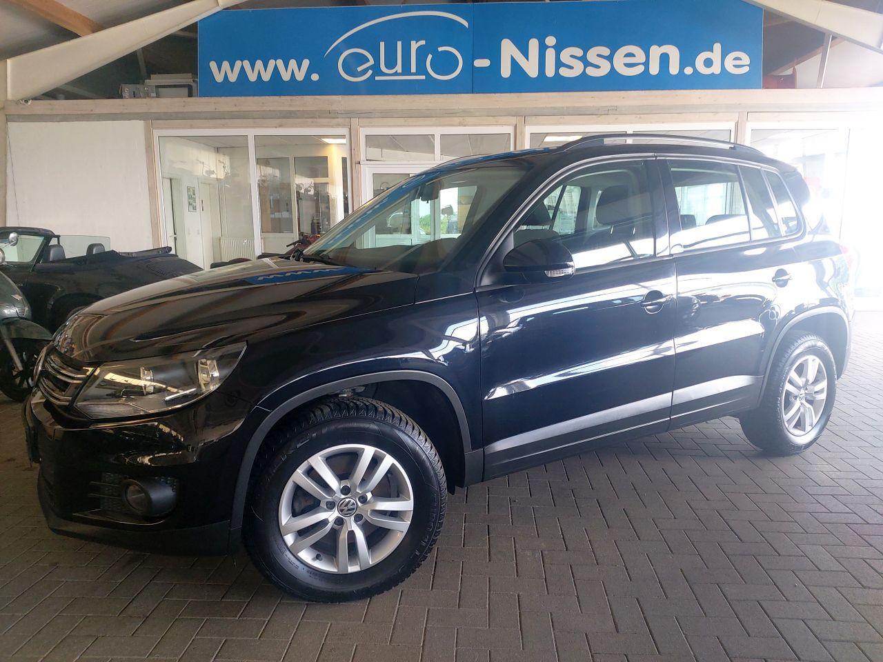 Volkswagen Tiguan Trend 2,0 TDI AHK Alu Climatronic Nebels