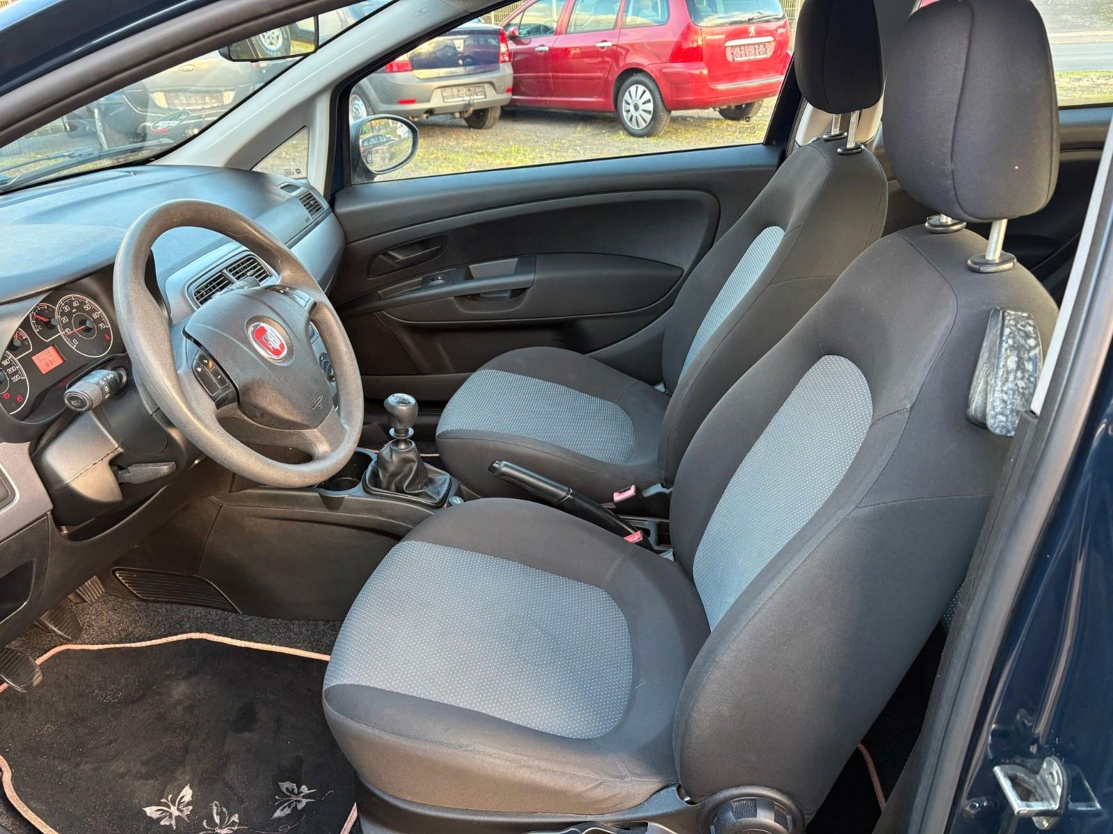 Fiat Grande Punto 1,2 BASIS / KLIMAANLAGE / ISOFIX