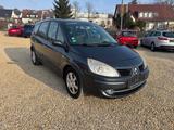 Renault Scenic II Grand Exception - Renault Scenic aus 2008 mit Diesel-Antrieb