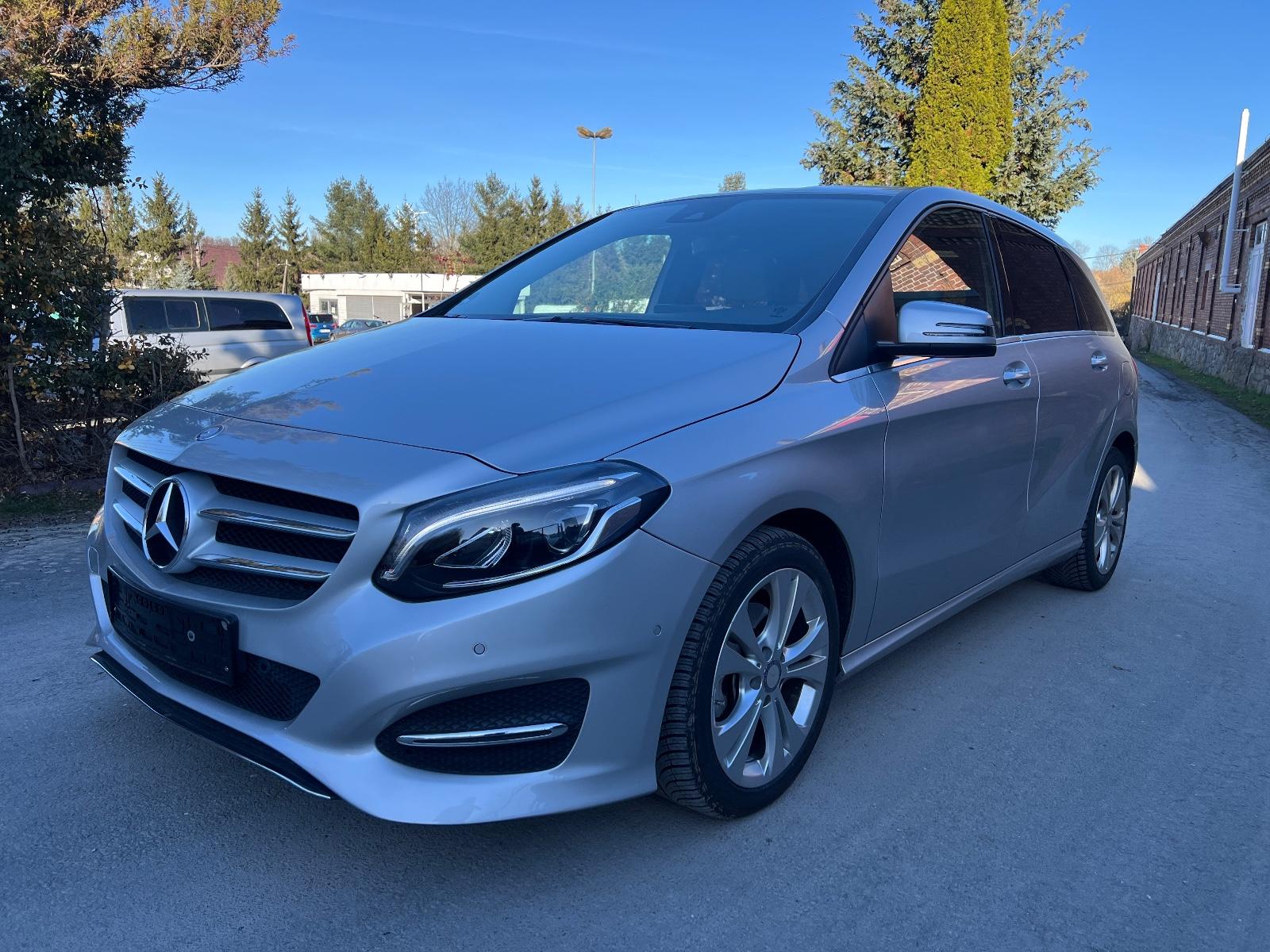 Mercedes-Benz B 200 *SHZ*NAVI*LM*LED