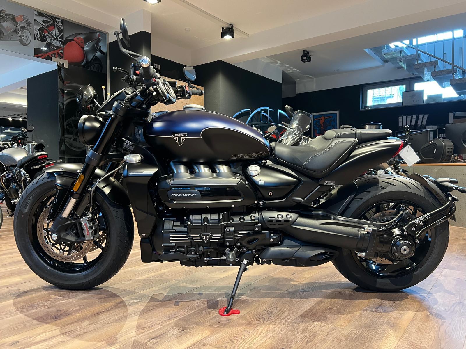 Triumph Rocket 3 Storm R * 2025 * Top