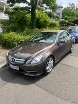 Mercedes-Benz E 250 Cabriolet E 250 CDI BlueEFF. ELEGANCE ... - Mercedes-Benz E 250: Elegance
