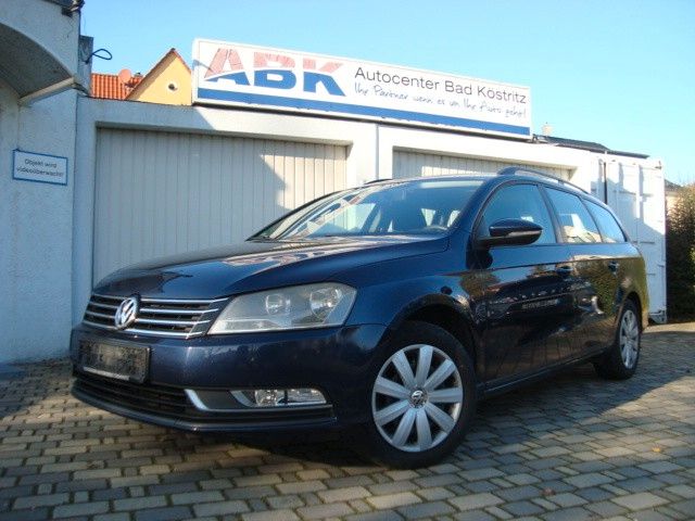 Volkswagen Passat Variant Trendline AHK/SHZ/Navi/Temp.