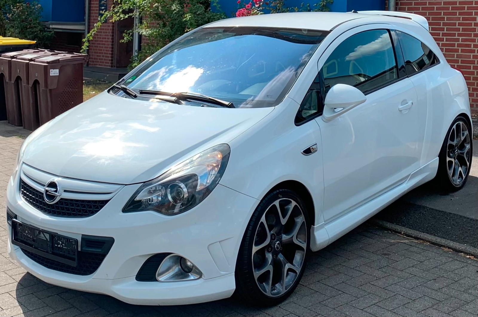 Opel Corsa D OPC *RECARO-TÜV NEU*