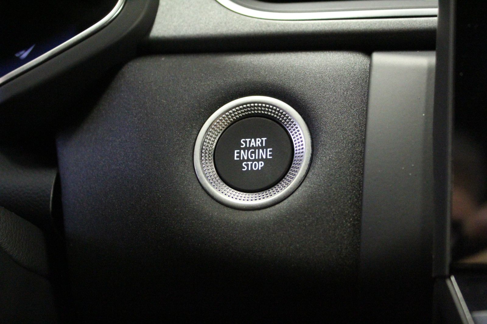 Fahrzeugabbildung Renault Captur TCe 115 KISS Sondermodell *Winter-Pak*Nav