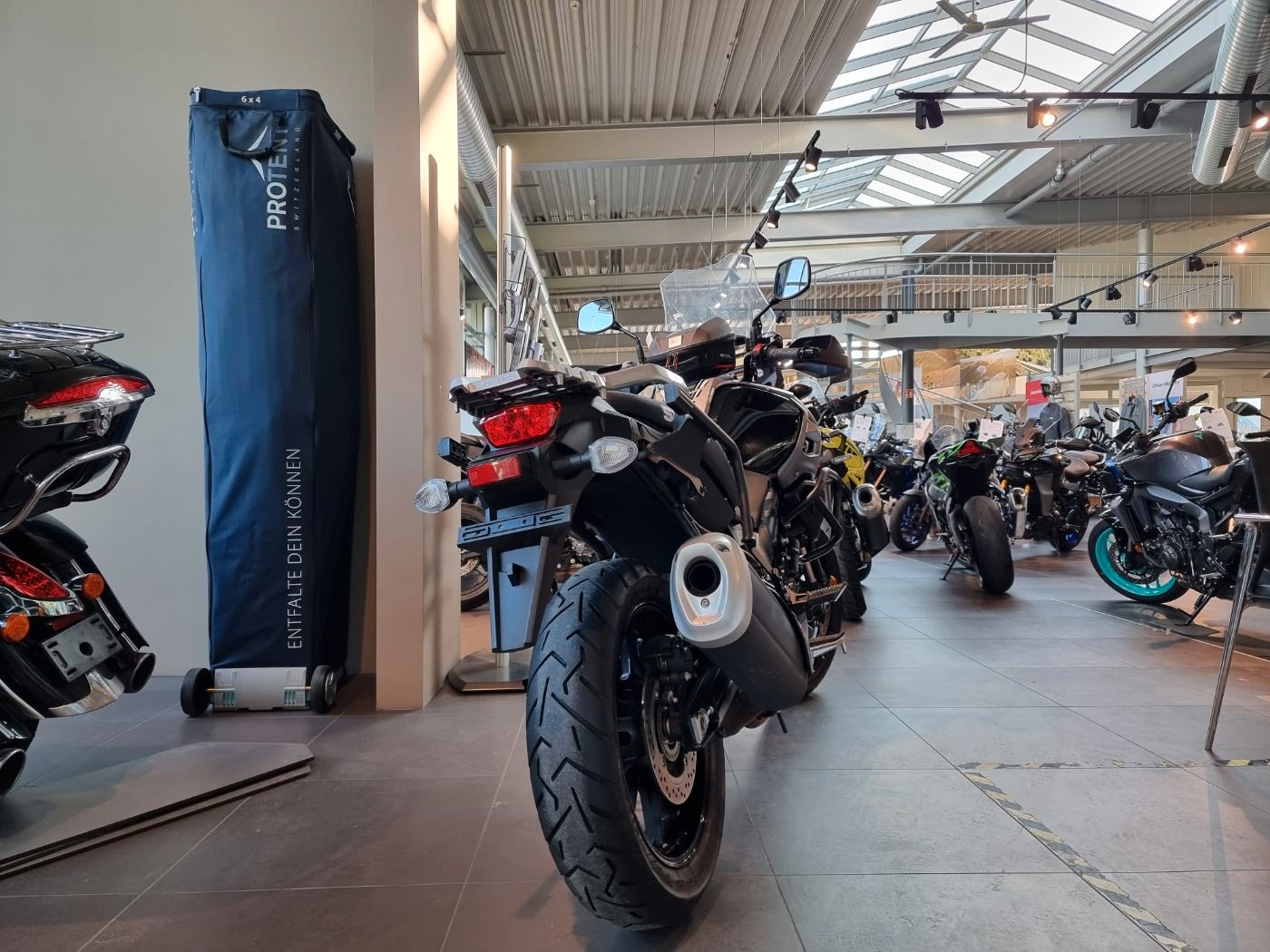 Fahrzeugabbildung Suzuki V-Strom DL 1000 Sturzbügel, sehr gepflegt