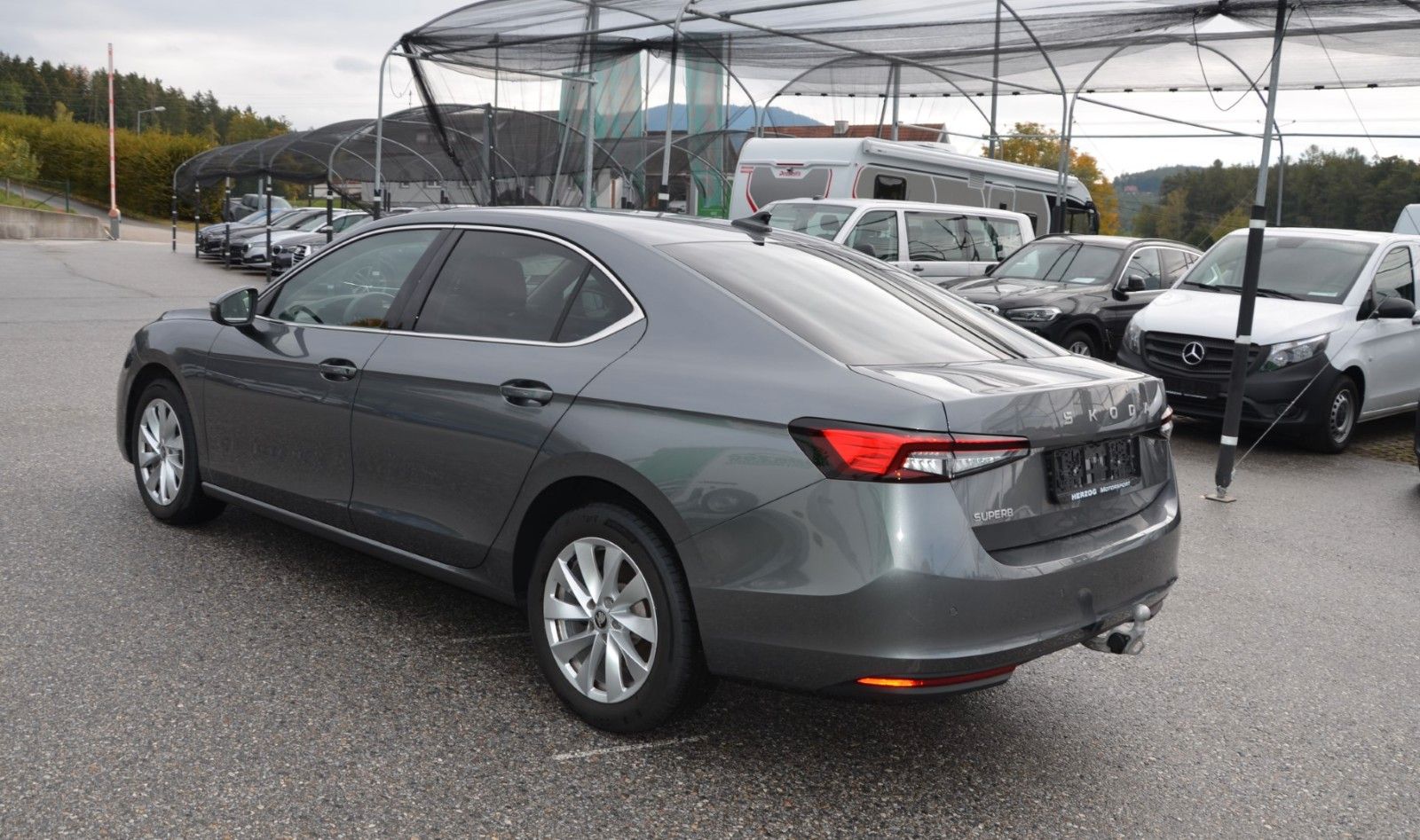 Skoda Superb 1,5 TSI mHEV DSG LED AHV EXP:25.370 imagem 3