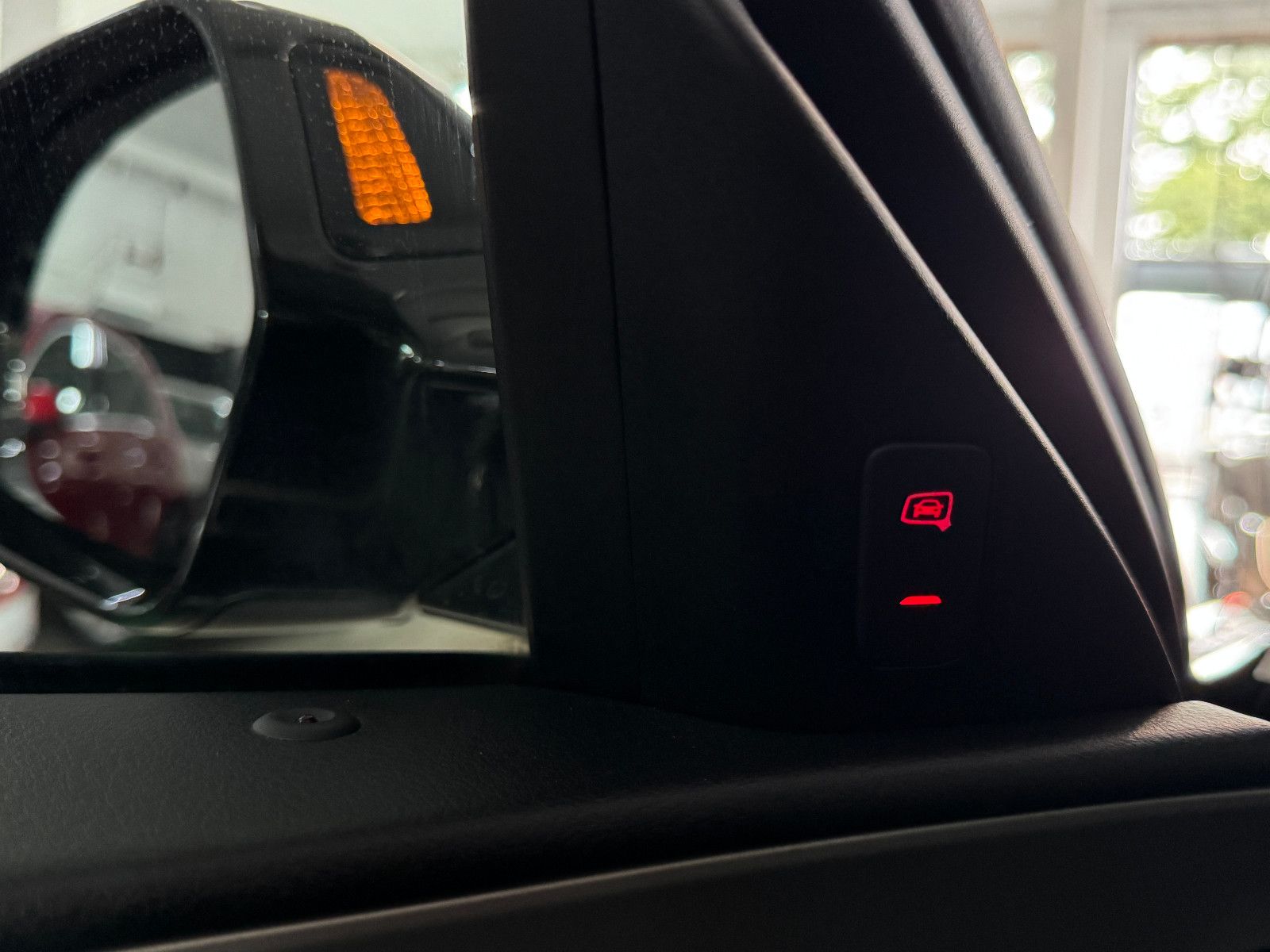 Fahrzeugabbildung Audi A6 3.0 TDI QUATTRO SPORT MOTORSOUND NAVI ACC LED