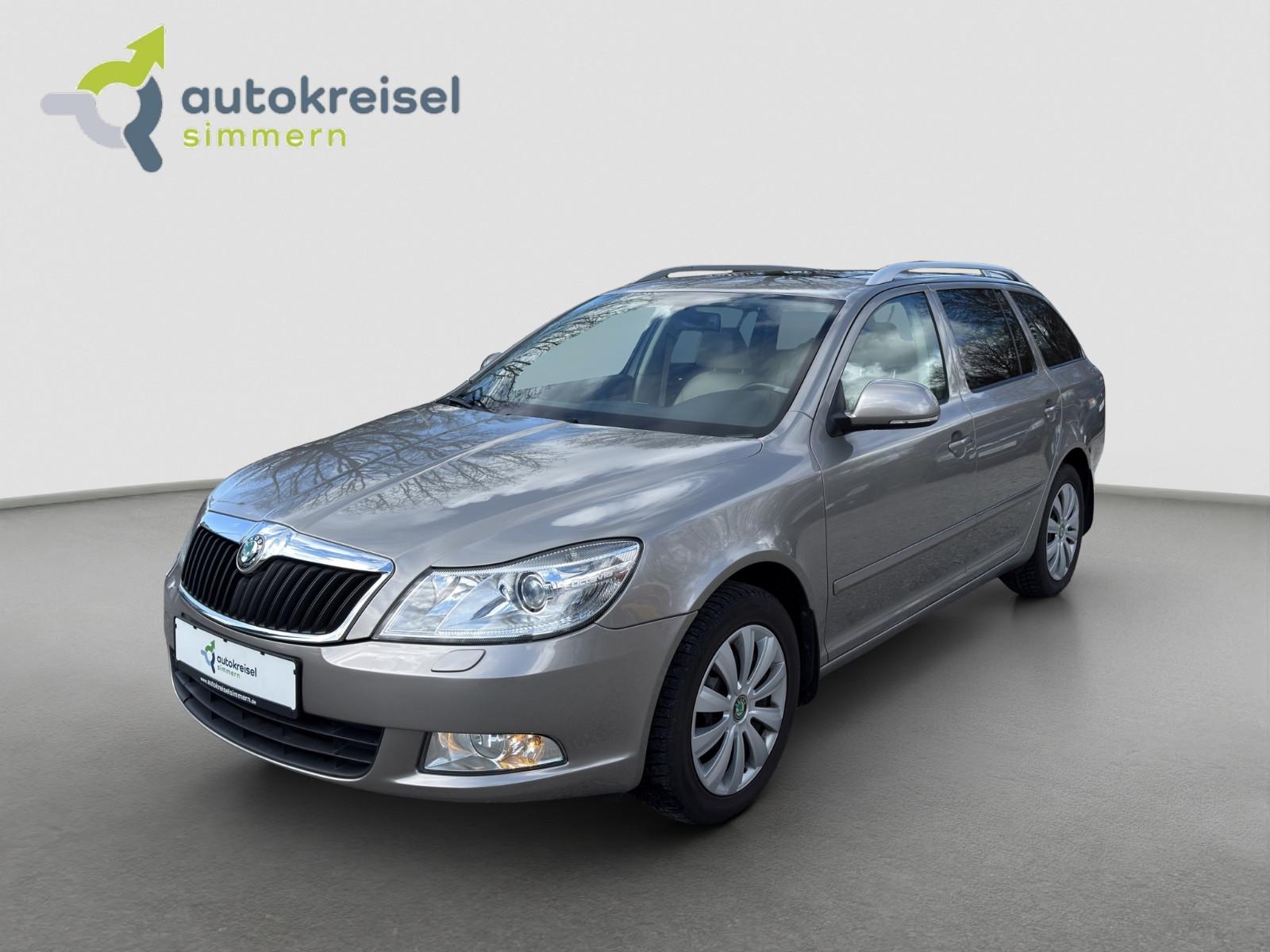 Skoda Octavia Combi ° Elegance ° Dsg ° Navi ° Leder °