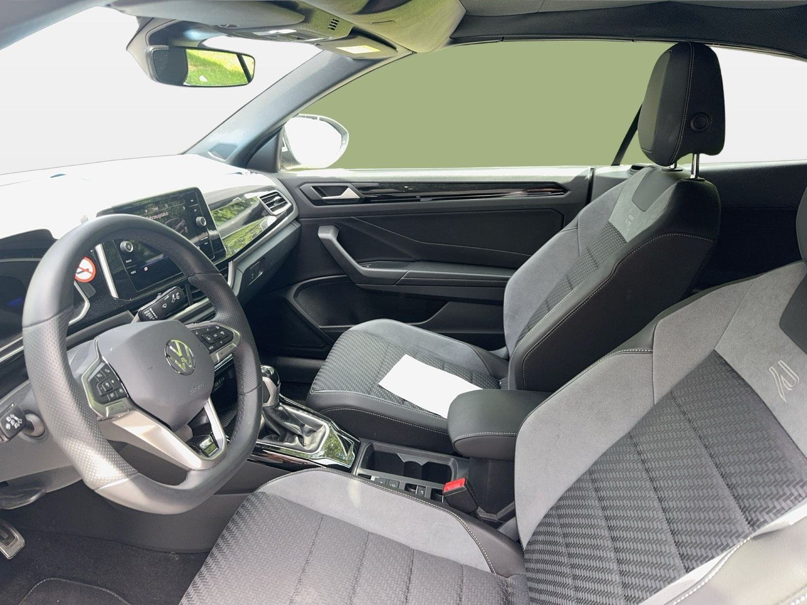 Volkswagen T-Roc - Bild 8