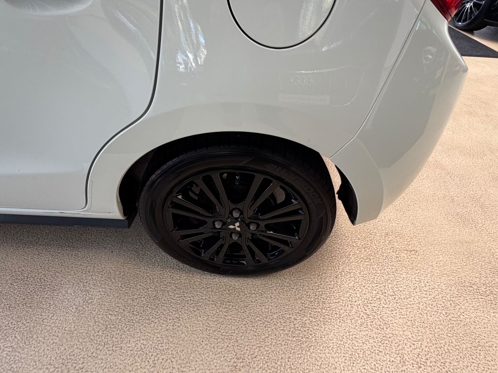 Fahrzeugabbildung Mitsubishi Space Star Diamant Edition+