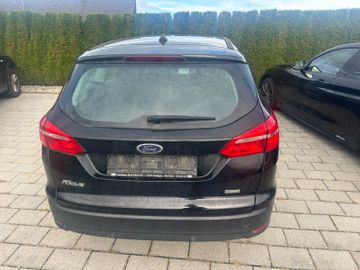 Ford Focus - 6