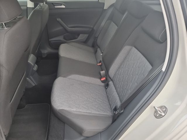 Fahrzeugabbildung Volkswagen Taigo 1.0 TSI MOVE KAMERA AHK NAVI ACC LED SHZ K