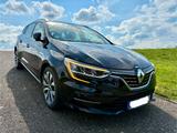 Renault Mégane Grandtour Intens Plug-in Hybrid - Renault Megane Intens mit Hybrid-Antrieb (Benzin/Elektro)