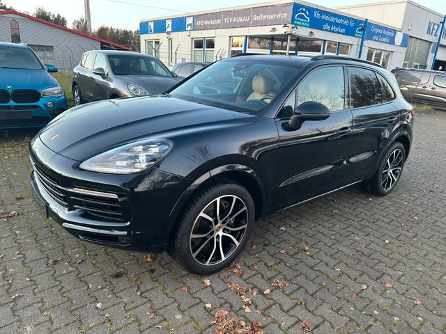 Porsche Cayenne ,BOSE,LED,R21,GTS optik