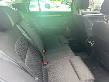 Skoda Superb - 11