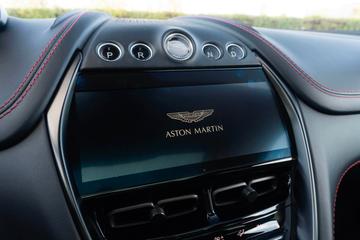 صورة مصغرة 20 لـ 2021 Aston Martin DBX