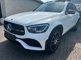Mercedes-Benz Mercedes GLC 400d AMG  PANO/AHK/LED - Mercedes-Benz GLC 400: Von Privat